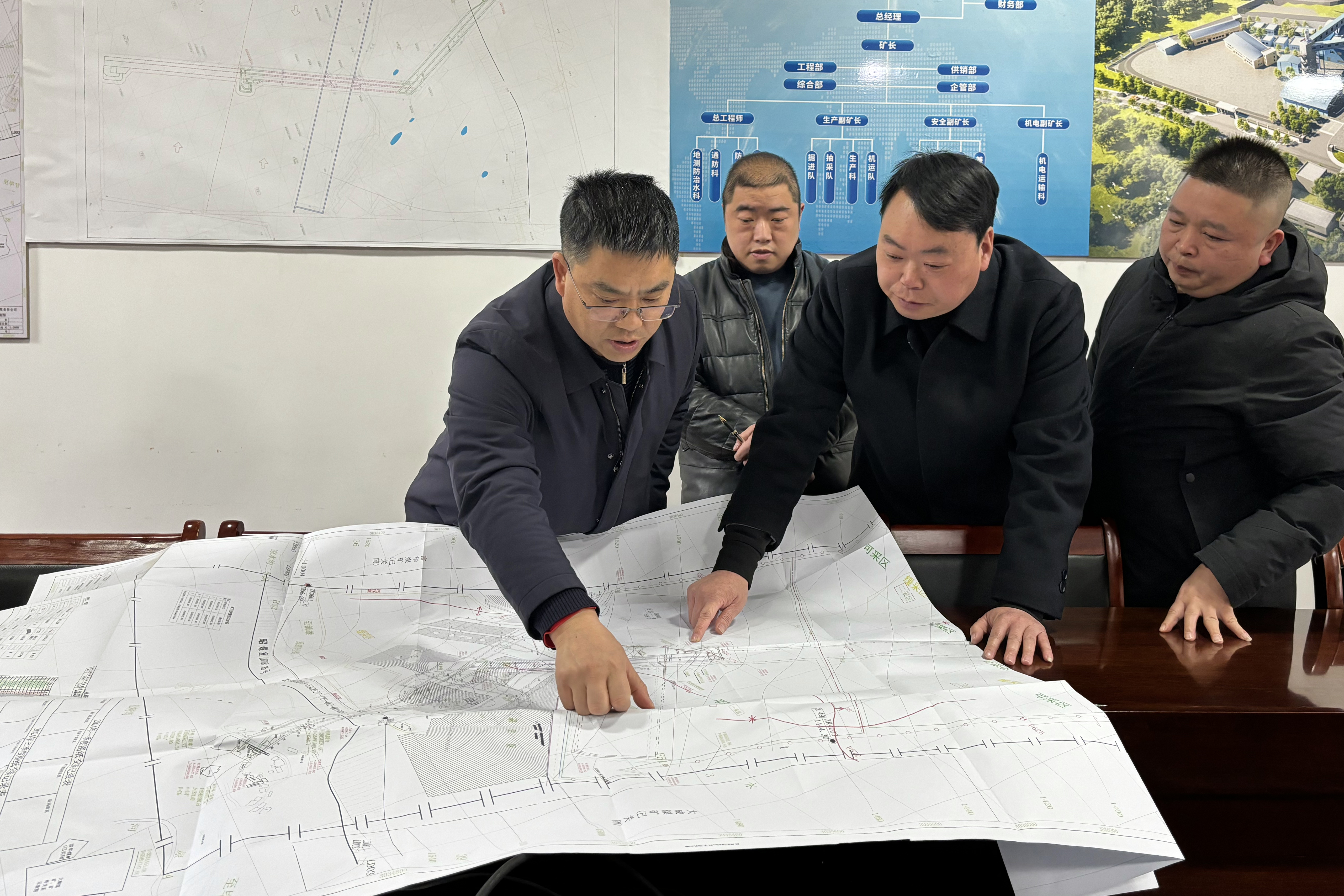 杨绪春深入煤矿企业检查复工复产和安全生产工作